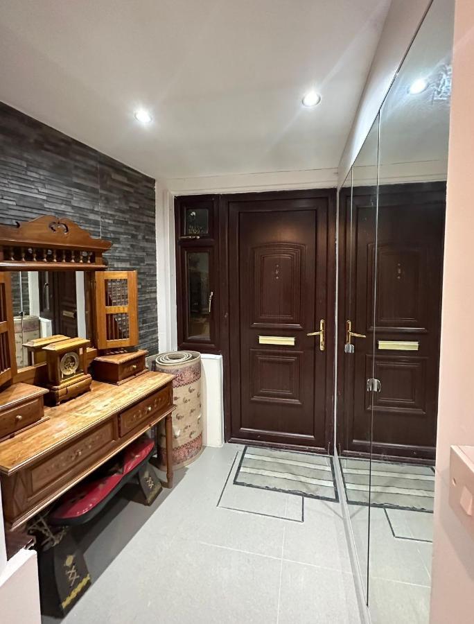 London Charm - Comfortable Room In Spacious House Eksteriør billede